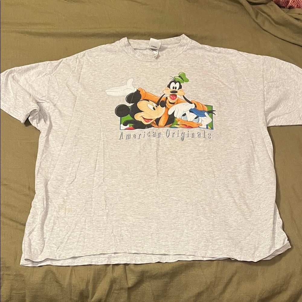 VTG Gray Disney T-Shirt with Mickey, Goofy & Donald